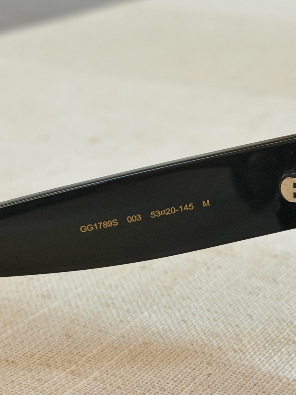 Gucci Black Cat-Eye Sunglasses with Pink Accents - Picture 6 of 6